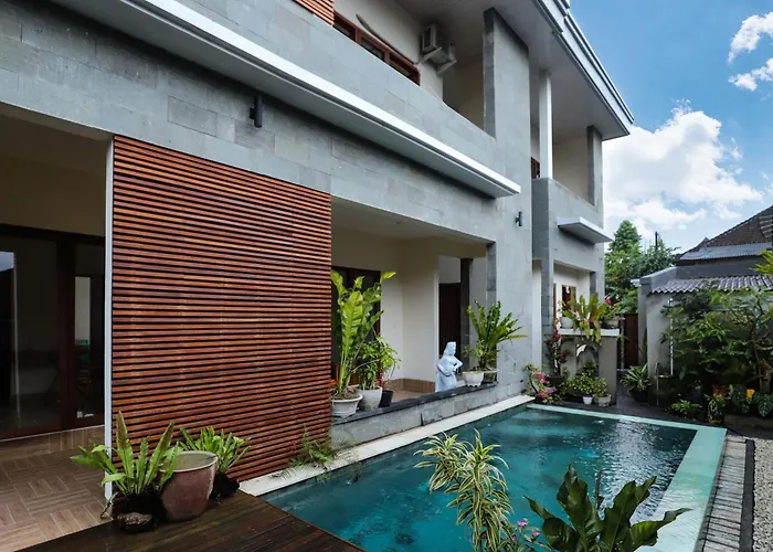Modern And Private Kitchen - 3